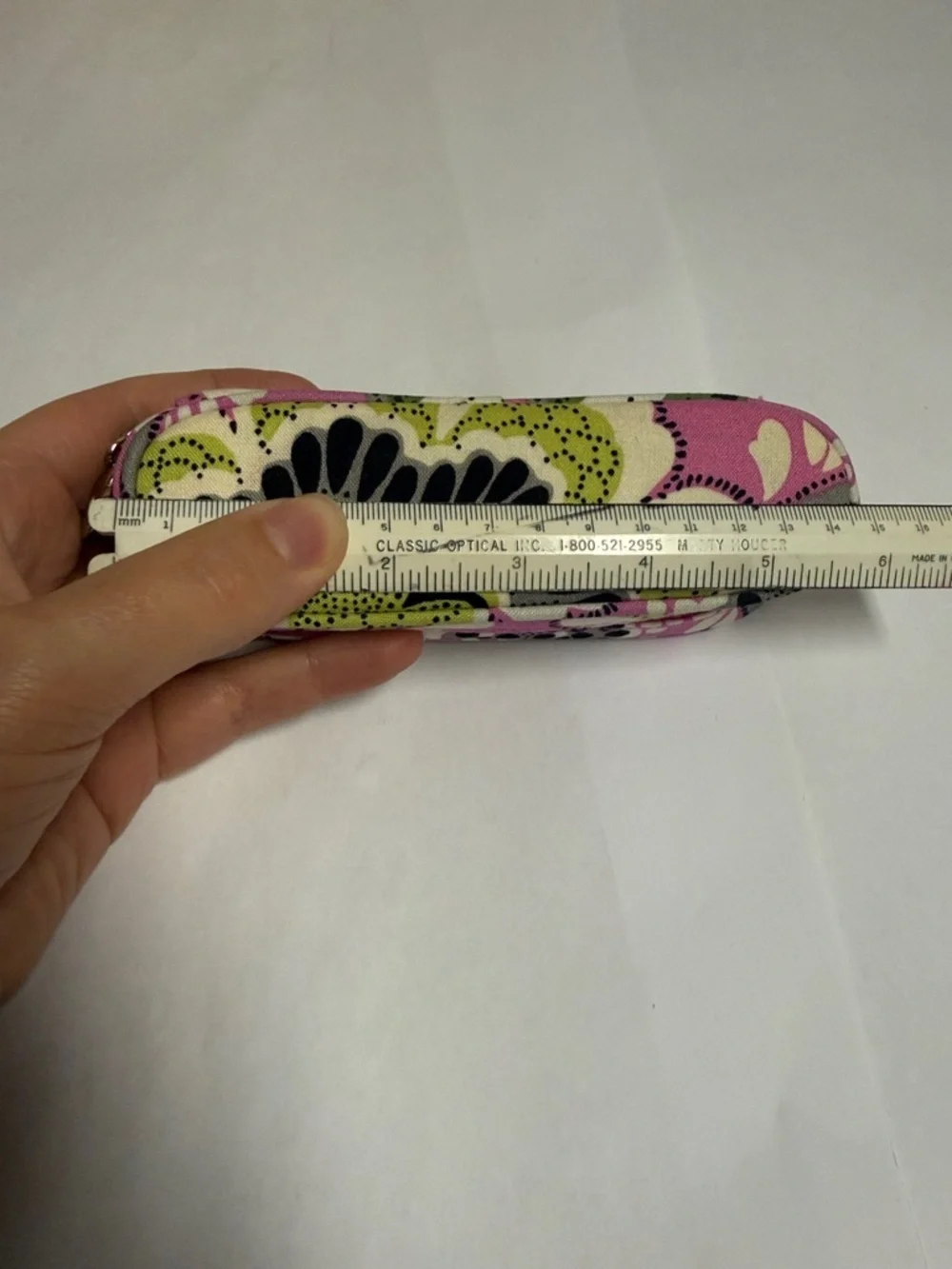 NWOT Vera Bradley Priscilla Pink Retired Floral Zip Small Glasses Optical Case